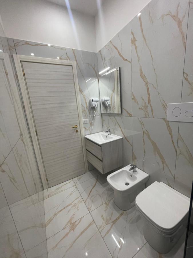 Life Hotel Casalnuovo Di Napoli Buitenkant foto