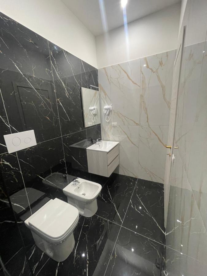 Life Hotel Casalnuovo Di Napoli Buitenkant foto