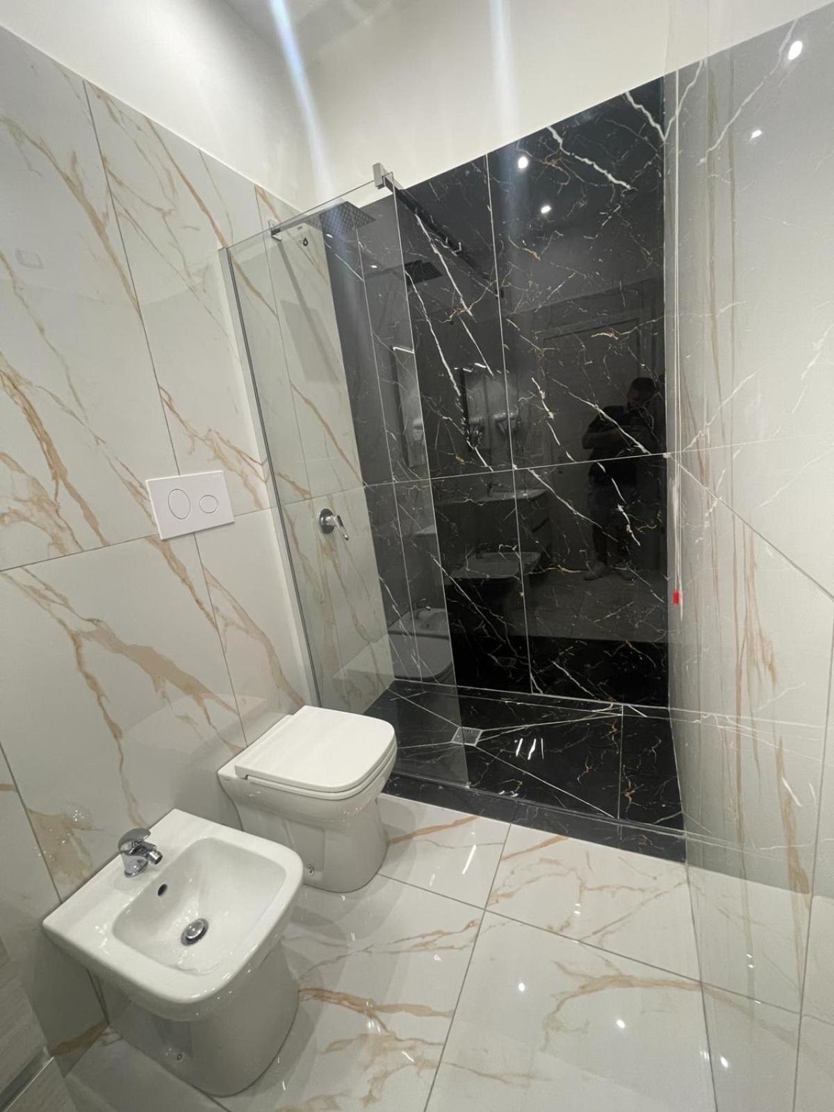Life Hotel Casalnuovo Di Napoli Buitenkant foto