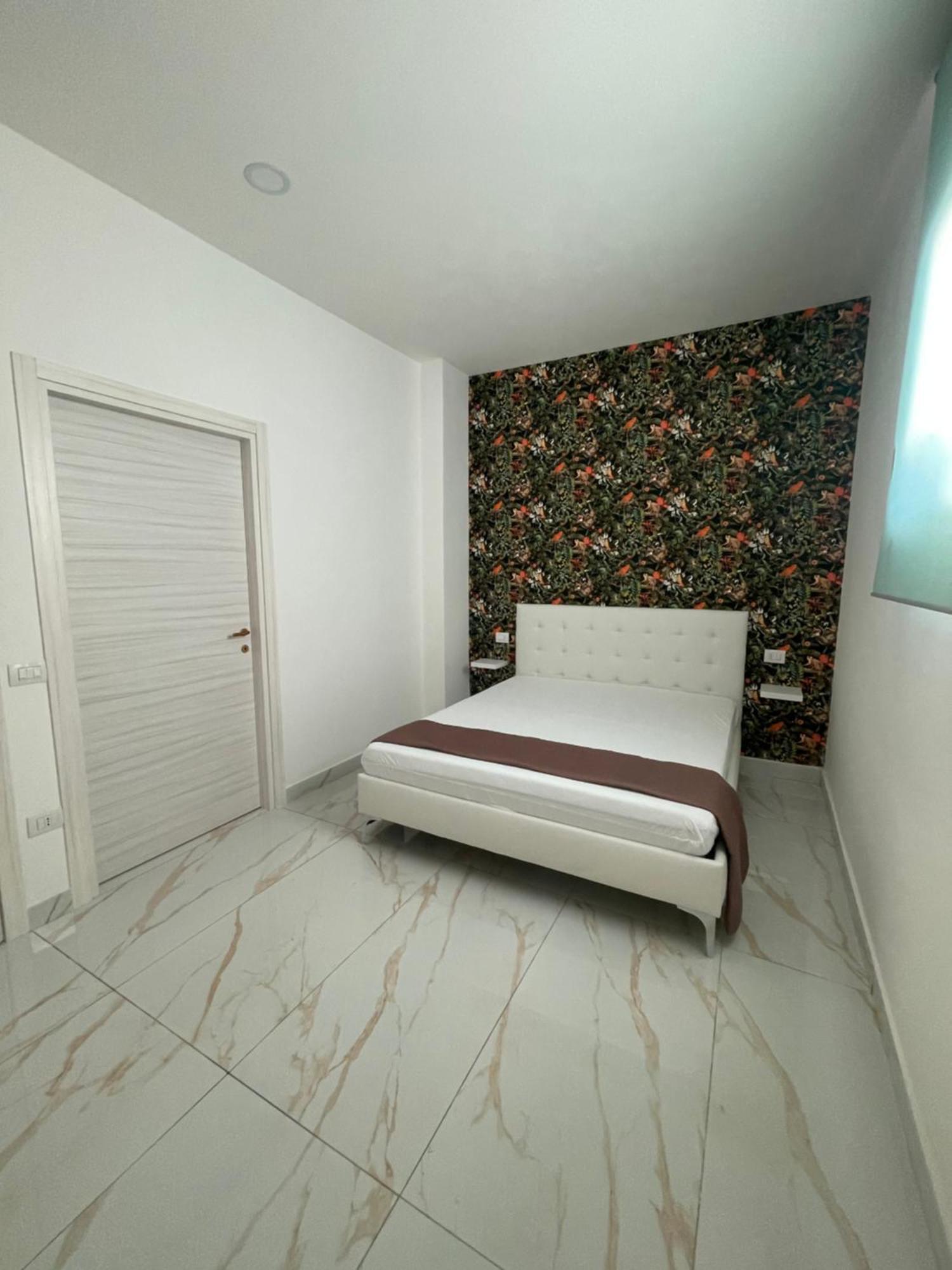 Life Hotel Casalnuovo Di Napoli Buitenkant foto
